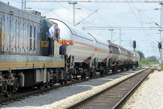 Опасне материје испод „Вука“ возе само ноћу